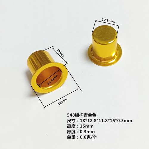 Manufacturer wholesale metal candlestick crafts simple dining table candlelight ornaments green gold candle base aluminum cup utensils