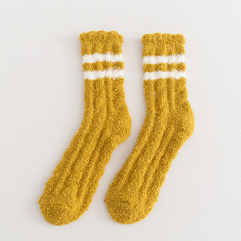 Medio terciopelo coral terciopelo nieve calcetines Otoño e Invierno calcetines de media pantorrilla para mujer garra de gato lindos calcetines gruesos calcetines calientes para dormir