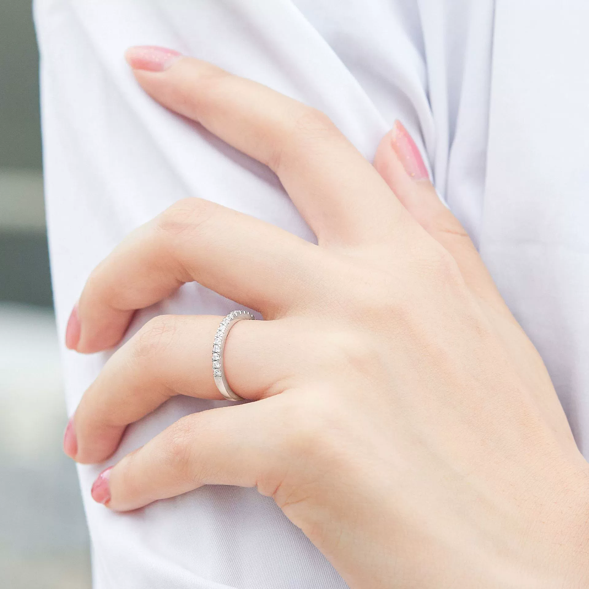 通琳 (Cross-border trading), fashionable gemstone ring, pleated skirt, accessory, Korean style, silver 925 sample, on index finger