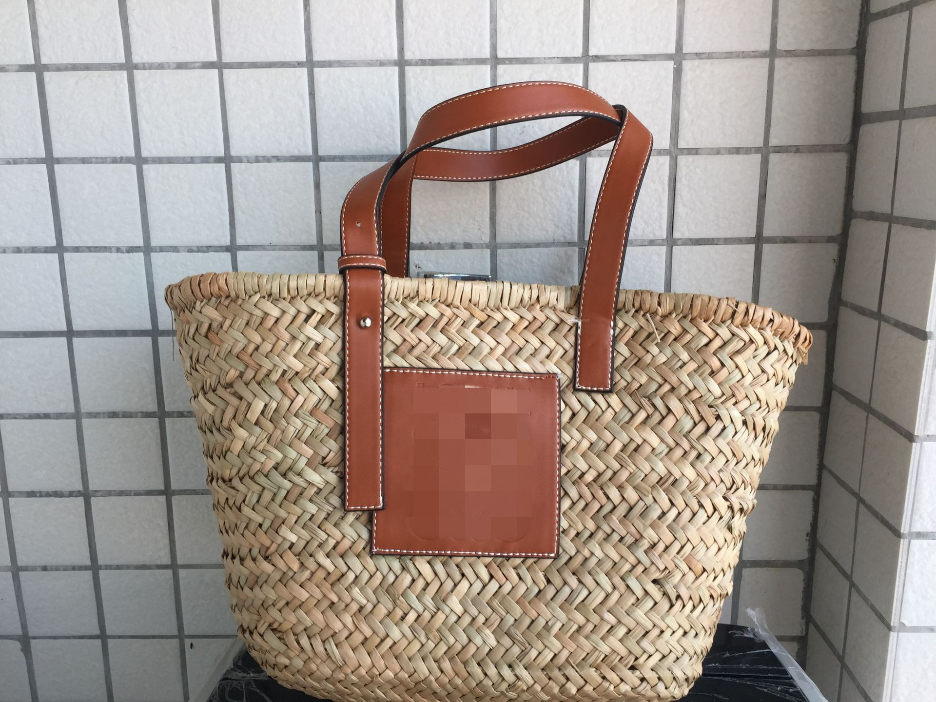 10667055172_1978741957