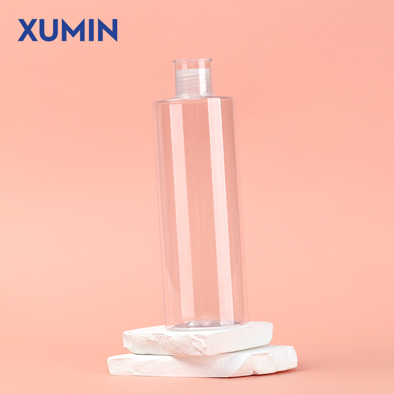 Botellas de cosméticos PET de gran capacidad de embalaje 500ml botella de rocío transparente botella de mariposa negra y blanca