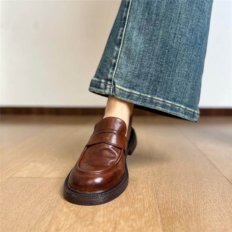 Giày lười nữ da thật Anh, mũi tròn, gót thấp 3–5 cm, đế bằng — màu đen chi tiết 14