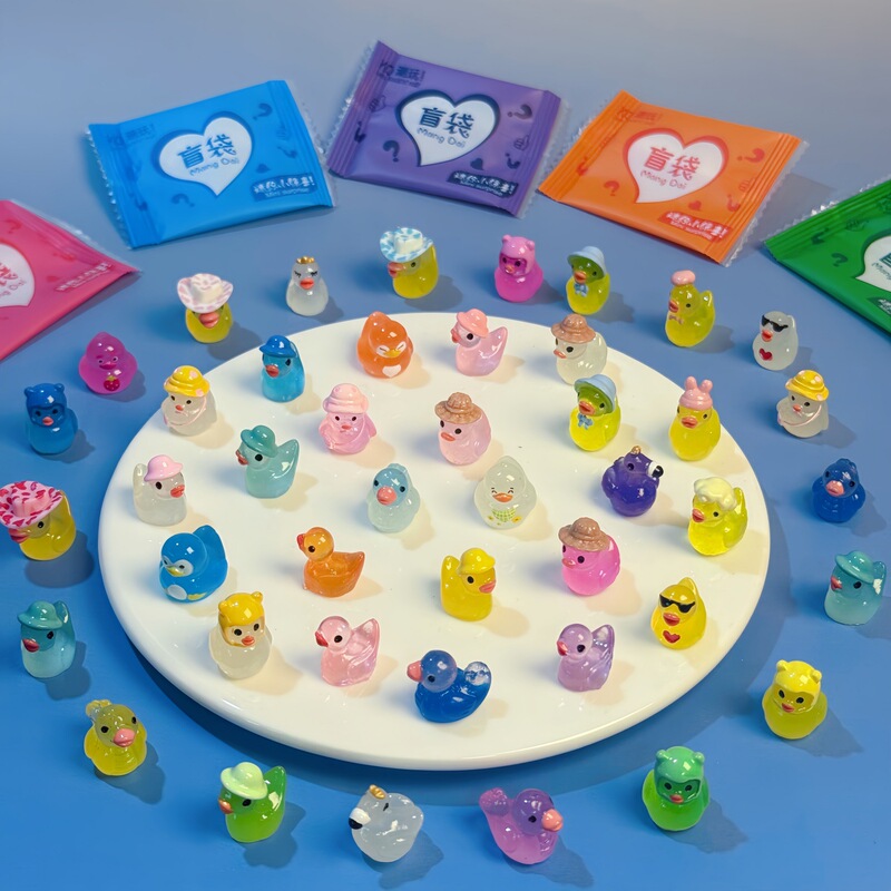 Mini Luminous Colorful Duck Blind Bag Realistic Animal Model Resin Ornament Glowing Item Student Prize Gift Mini Luminous Colorful Duck Blind Bag Realistic Animal Model Resin Ornament Glowing Item Student Prize Gift