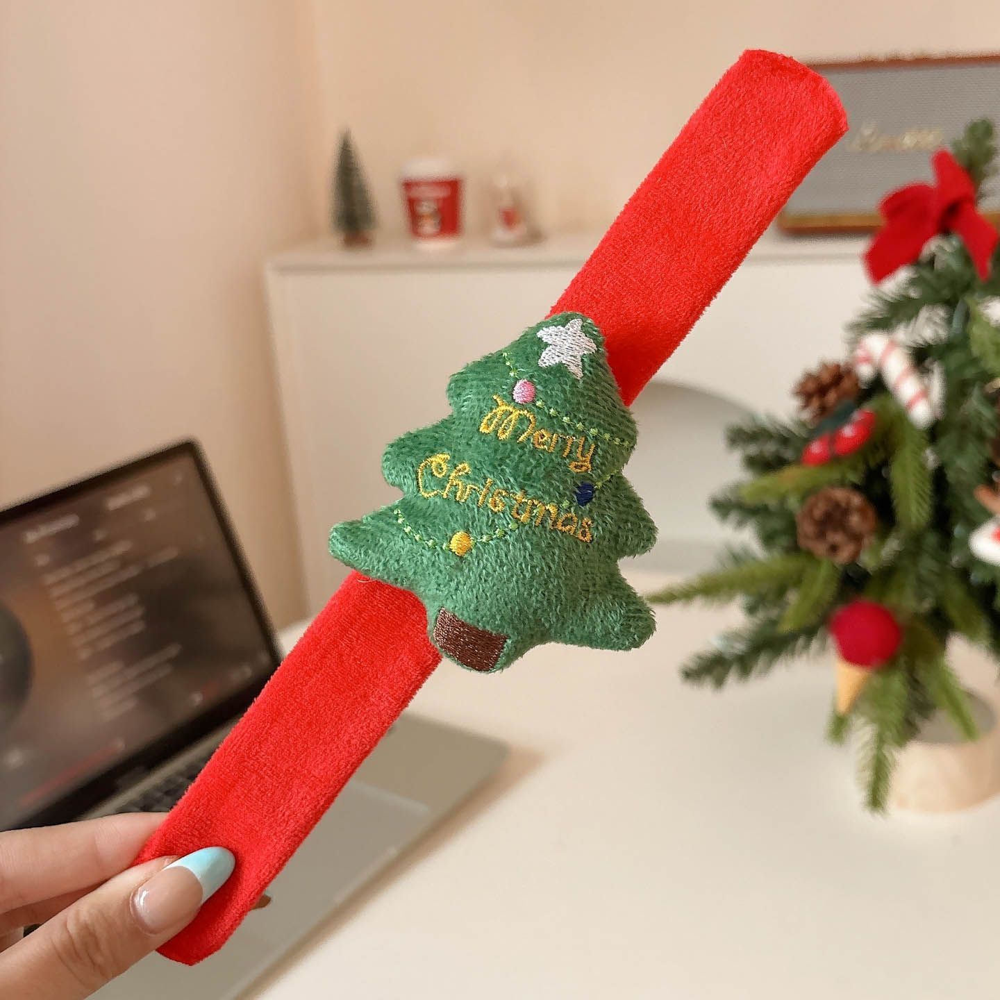 Decoraciones de Navidad para niños regalos anillo de muñeca Yiwu productos pequeños anillo de palpitación de alce al por mayor