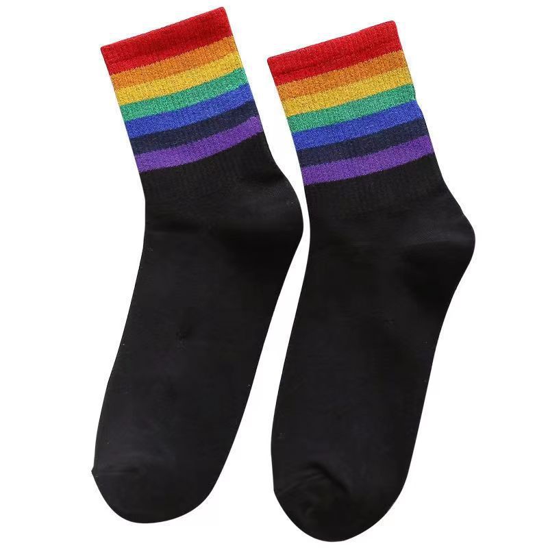 Autumn and Winter solid color all-match black and white rainbow socks men's and women's sports mid-calf socks simple cotton soft trendy Zhuji socks wholesale