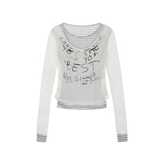 2025春のアメリカ式の偽の2つのストライプのギャルの長袖のtシャツの女性の長袖はやせています。
