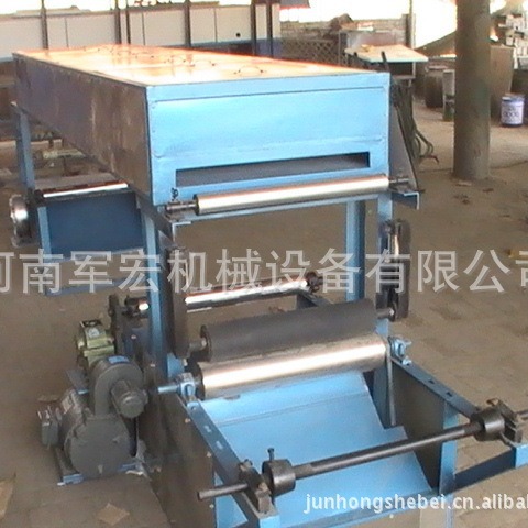 军宏设备供各种热熔膏药涂布机/黑膏药涂布机/巴布贴膏药机