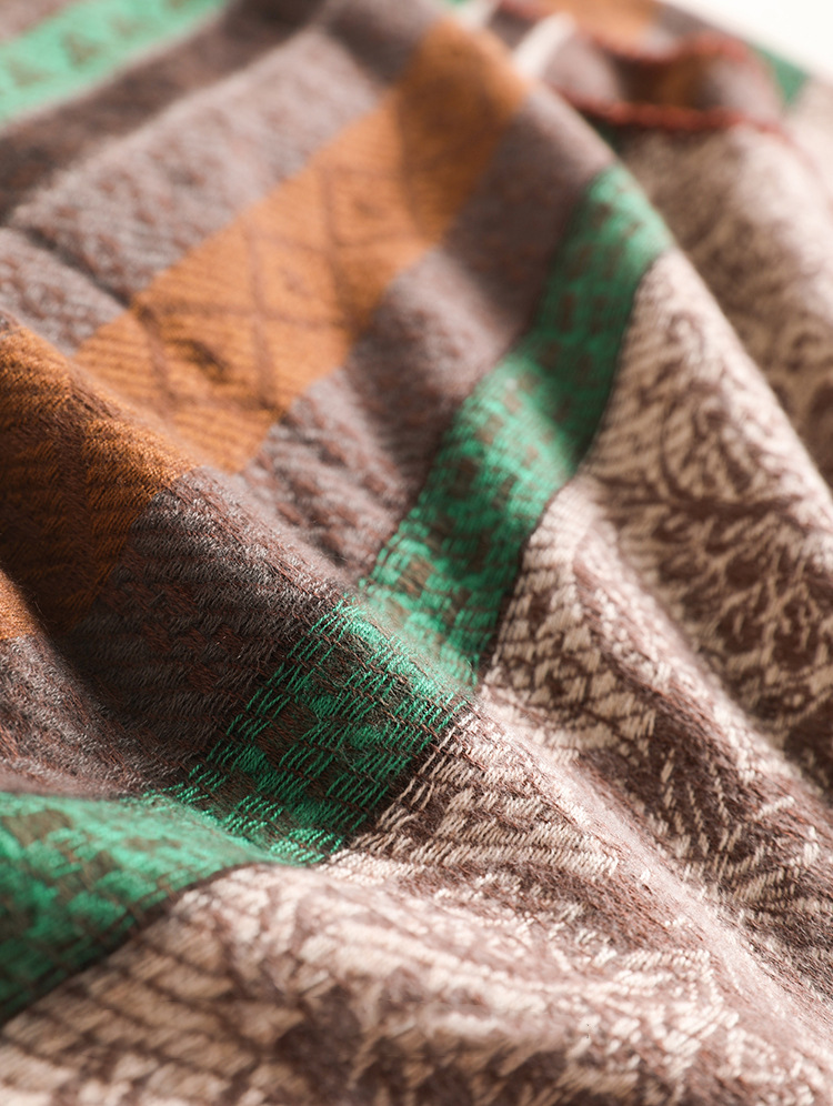 Ethnic color blocking patchwork tassel shawl contrasting stripes travel style outdoor soft blanket scarf_voghion.com