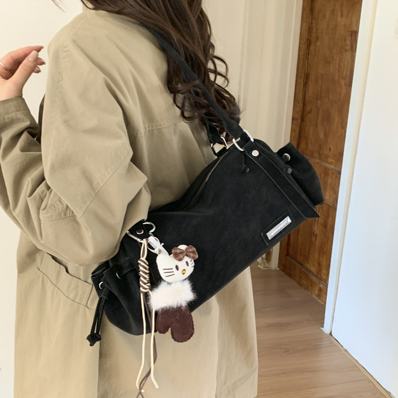Niche Large Capacity Baguette Bowling Bag For Women, High-End Vintage Underarm Bag For Winter Commuting Shoulder Bag - Thumbnail 6
