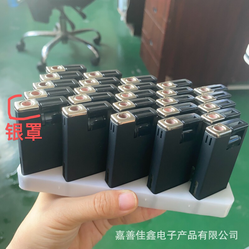 防風ライター50個入り、金属製、防爆、耐久性、刻印入り、卸売、クリエイティブ、ネット人気商品、インフレータブルライター、カスタムメイド|undefined