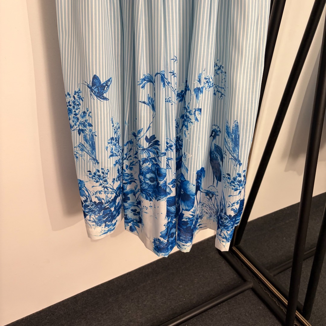 Stilvolle Damen Hose Mit Blumen- Und Vogelmuster Slim Fit_voghion.com