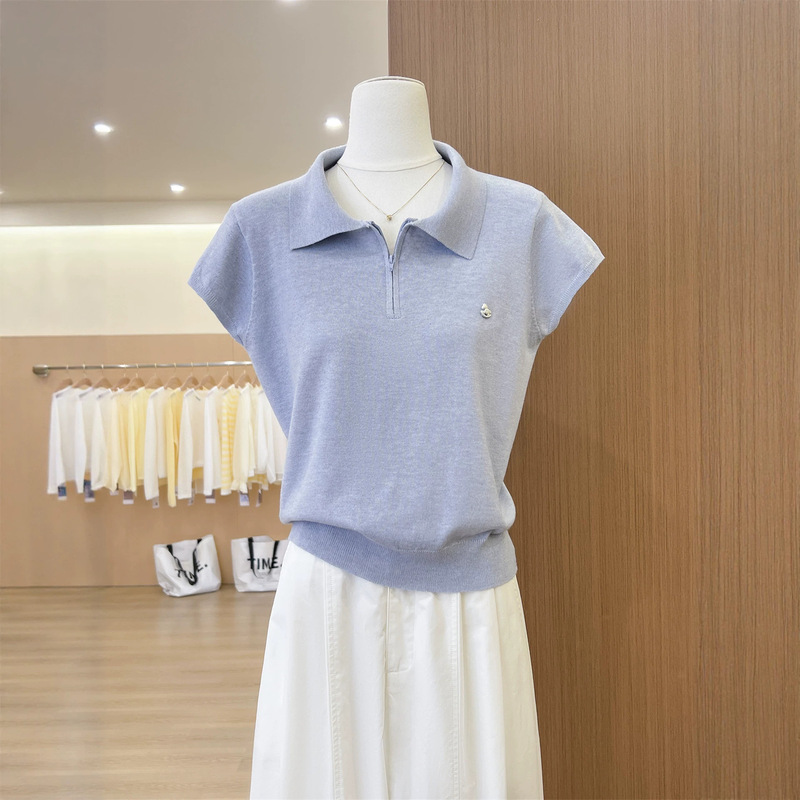 Korean-Style Yellow Polo Collar Knit Short-Sleeve T-Shirt for Women, Summer 2026, Stylish Loose Fit, Versatile Top Korean-Style Yellow Polo Collar Knit Short-Sleeve T-Shirt for Women, Summer 2026, Stylish Loose Fit, Versatile Top