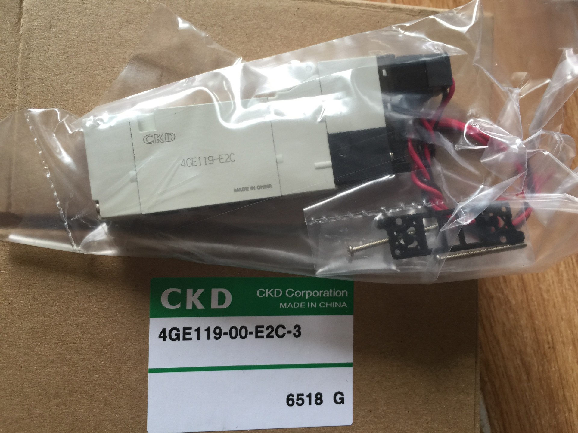 CKD电磁阀4GD320R-08-BC3 4GE119-00-E2C-3  4GB119-00-E2-3