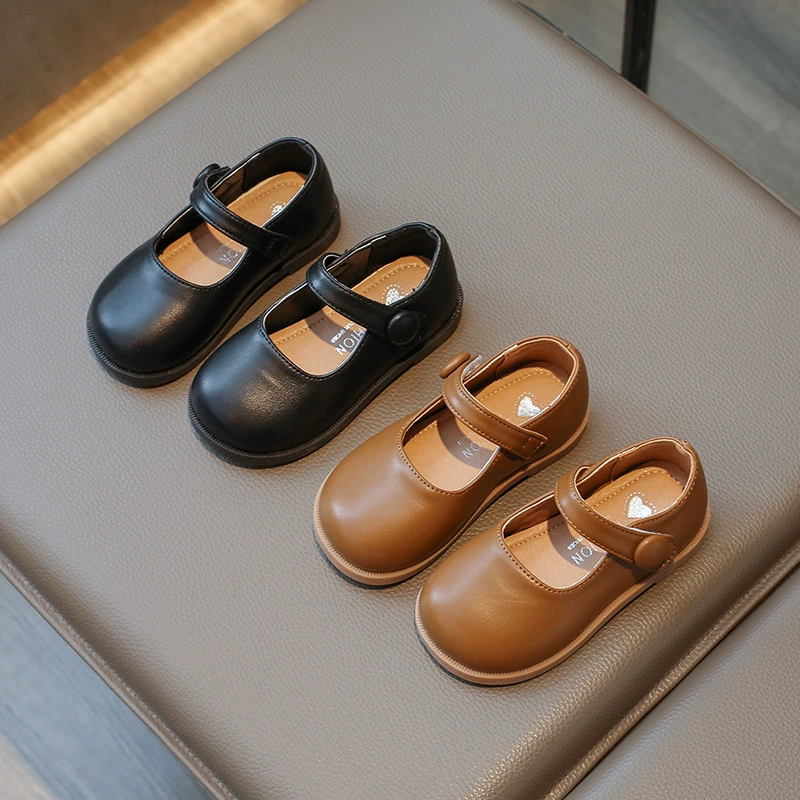 Туфли принцессы для девочек, весна-осень 2024, новая мода, маленькие кожаные туфли в британском стиле, мягкая подошва, детские одинарные туфли в корейском стиле, туфли в горошек