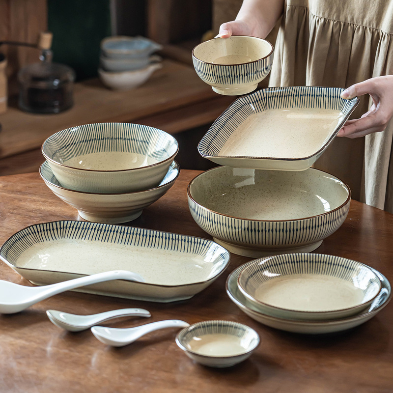 High-End Ceramic Bowl and Plate Set for Home Use, New Year's Dinner Plates, Stylish Dinnerware, Dishes, Wholesale Plates, Fish Plates