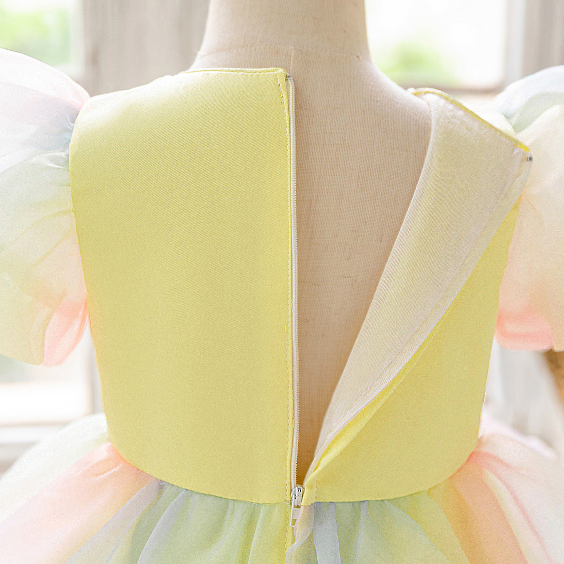 Vestido de princesa de niña 2025 vestido de pastel de verano rainbow flower girl vestido de hadas de flores vestido de cumpleaños