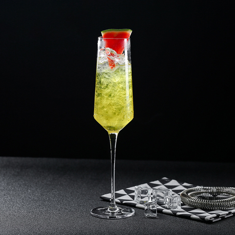 Vidrio de cristal alto pie taza de champán creativo casero taza de vino pareja matrimonio copas de vino burbujeante taza de pie bajo