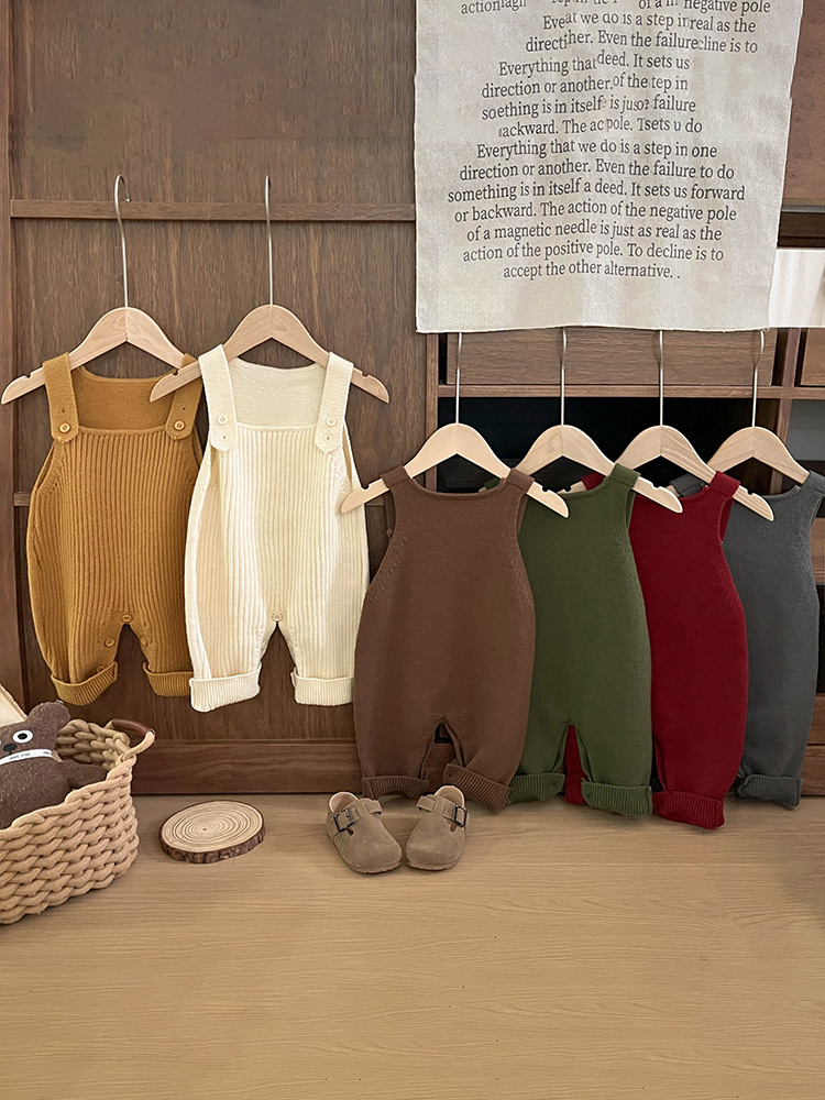 赤ちゃんの春と秋の服の新型男の子のメリヤスのズボン