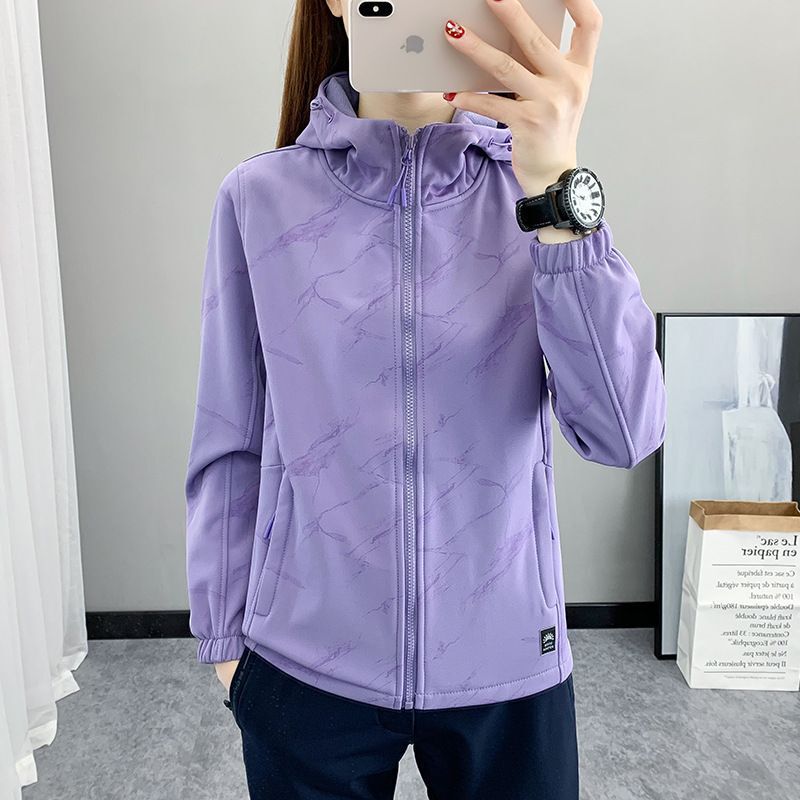 Outdoor Fleece Soft Shell Women's Top Warm Windproof Jacket Women's Mountaineering and Hiking Leisure Sports Jacket Women's Autumn