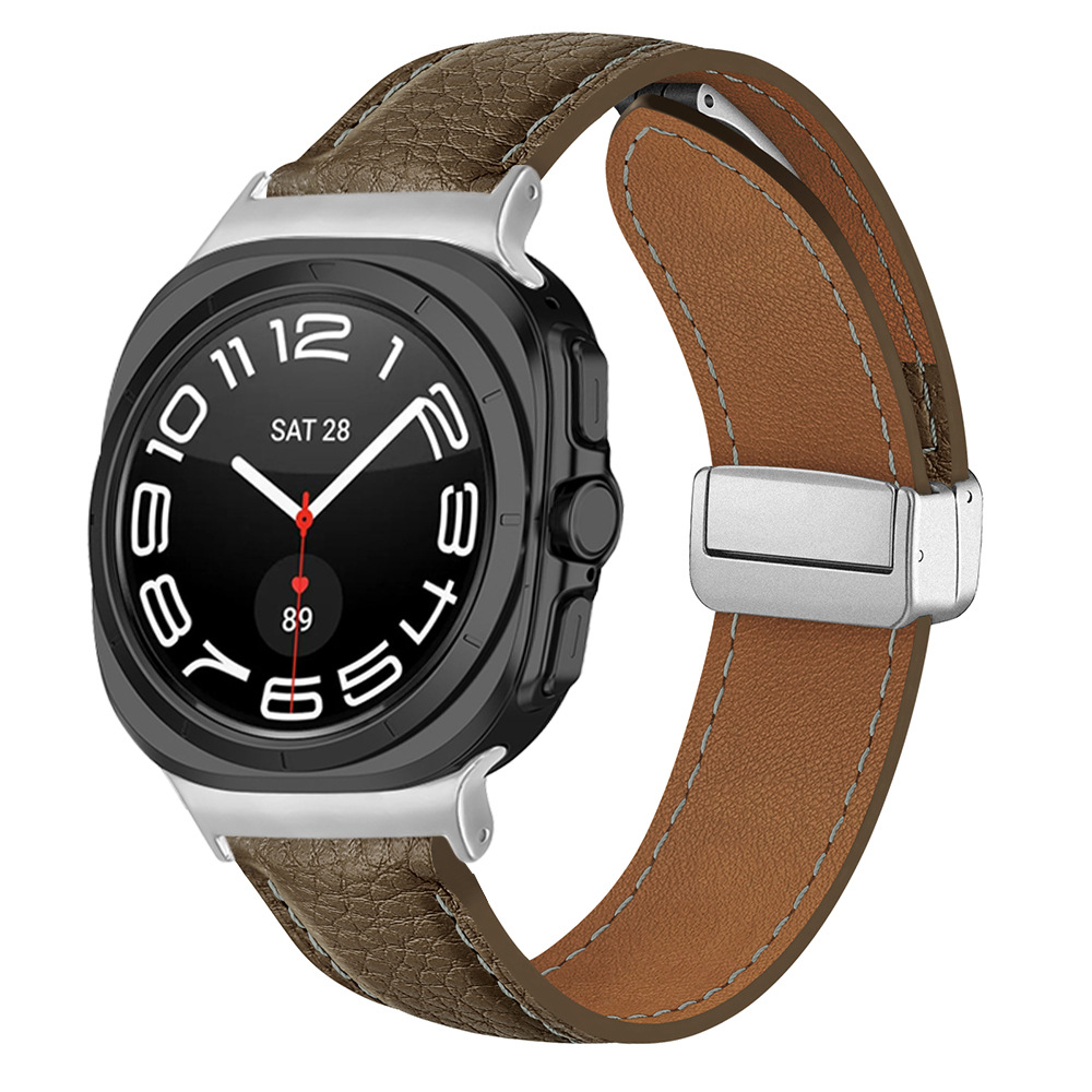 Aplicable para Samsung galaxywatch7ultra47MM reloj inteligente correa de lichi pu pulsera de succión magnética pulsera ultra