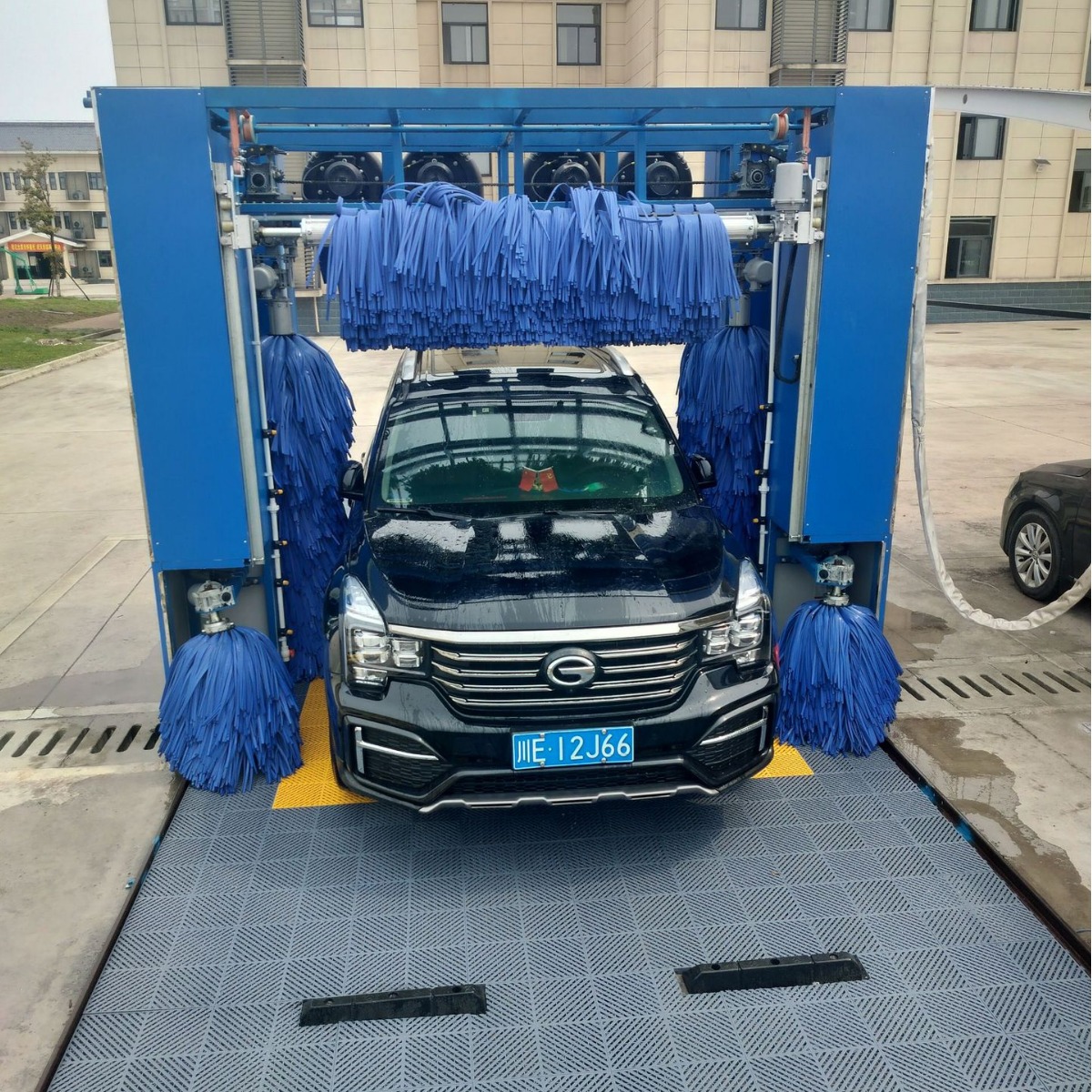 Pórtico de reciprocante automático de la computadora de la lavadora del coche cepillo equipo de lavado de coches comercial inteligente equipo de sala de lavado de coches