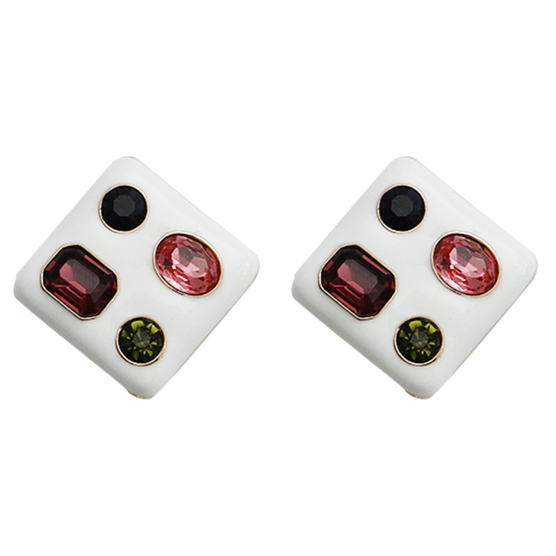 Korean Geometric Retro Diamond Enamel Square Alloy Earrings display picture 1