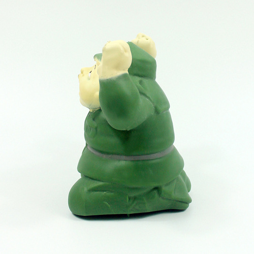 Rebound relief decompression toy, Japanese soldiers raise their hands, pinch and squeeze, 