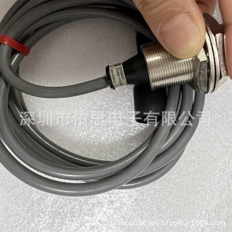 V680-HS52 圆柱传感器实物拍摄正品质保一年联系客服询价