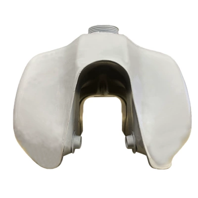 dt 125 1982 18 – Fuel tank