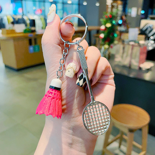 Badminton metal racket pendant jewelry key chain creative simulation ball small gift badminton key chain pendant