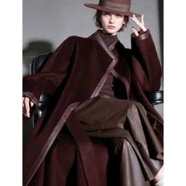 女式针织衫;连衣裙;女式衬衫