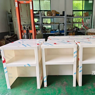 上海PP材质工作台厂家，防腐电脑桌，操作台，实验室无尘室用