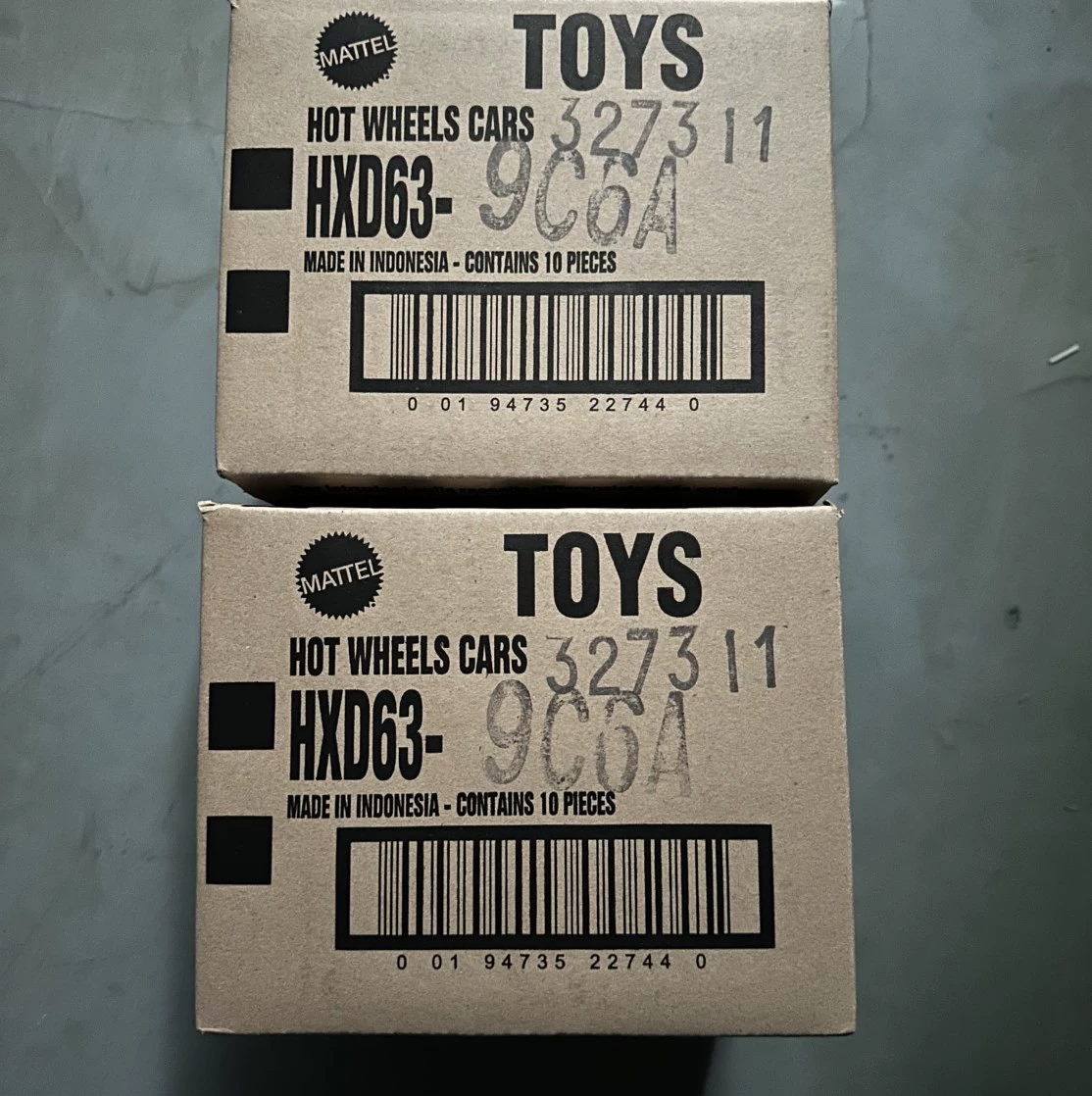 Машинка из литого металла (Mattel Hot Wheels) C4982 — сплав, оригинальная коробка, варианты партии 2026F