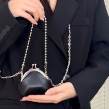 迷你质感链条小包包2024新款潮ins时尚百搭斜挎休闲山下有松包