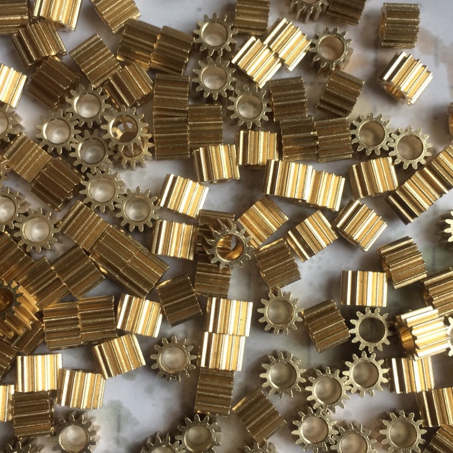 宁波厂家供应减速电机铜齿轮柱精密铜件销售