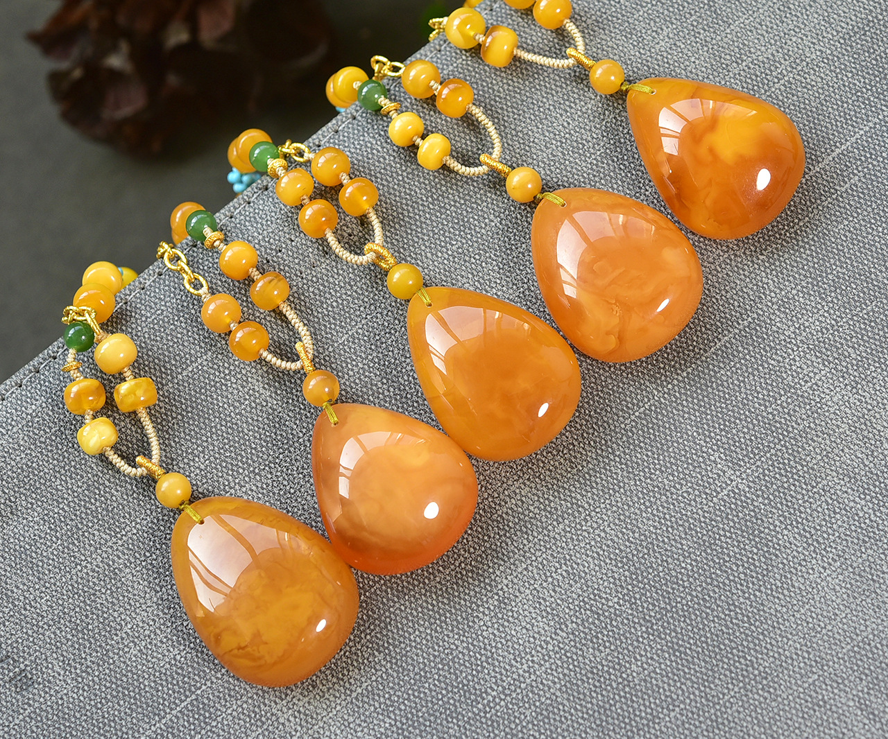 0087bc80f87e36de00b876a70a258b