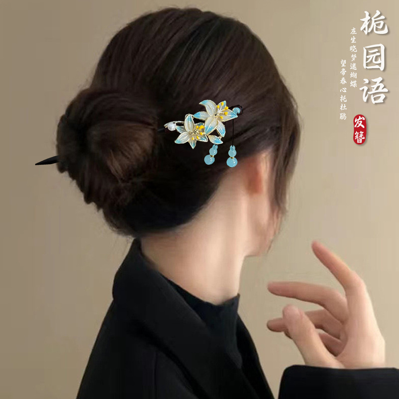25年新款古风流苏发簪中式高级感小众步摇盘发发钗缠丝旗袍簪子|undefined