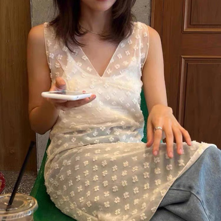 [Special price is not refundable]/Korean generation with breathe mesh cut flower perspective dress sleeveless vest skirt fold