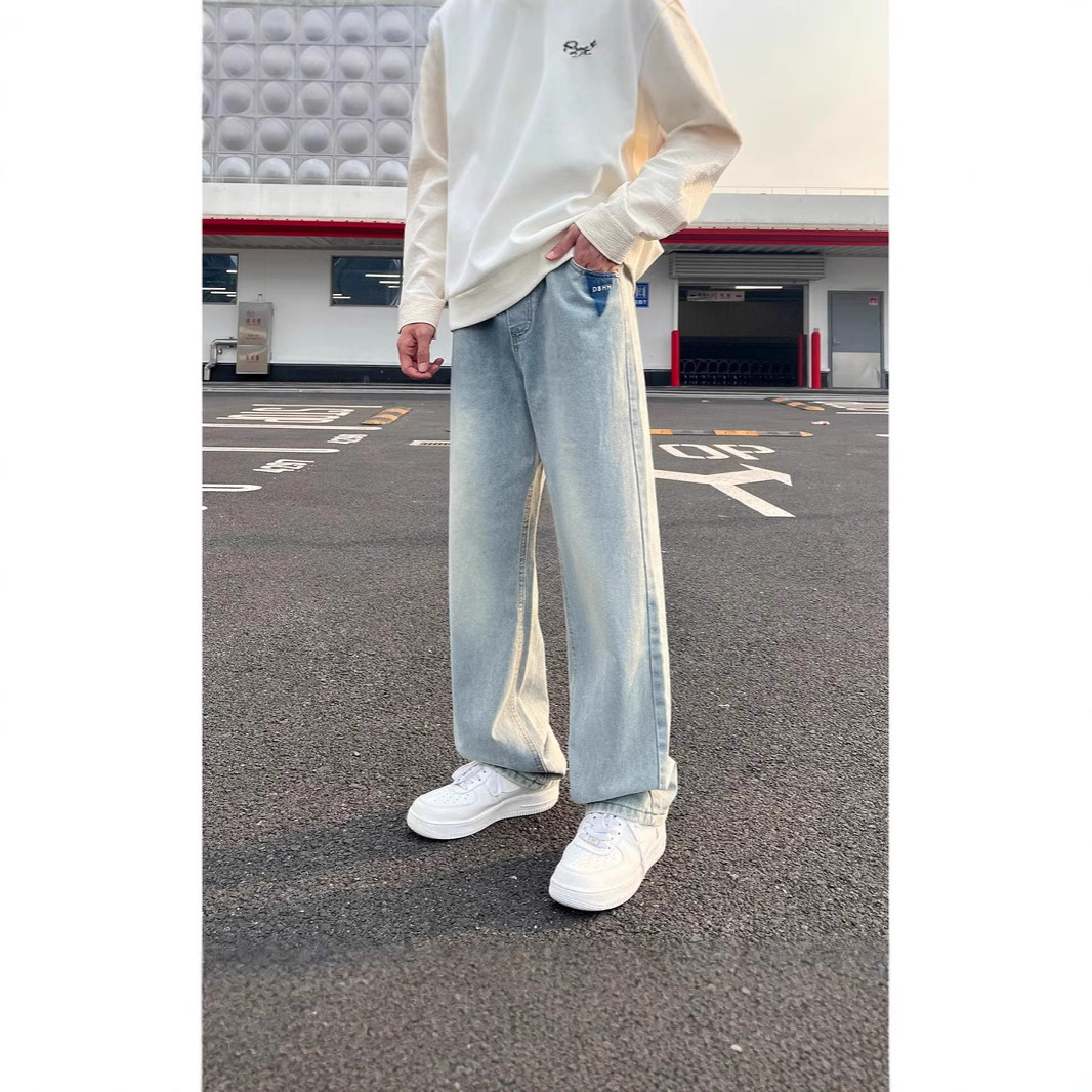 DSHH on erittäin hyvä pukeutumaan syksyn uusiin farkkuihin, miesten pestyihin trendikkäisiin merkkisiin väljiin, suoriin amerikkalaisiin high street -housuihin._voghion.com