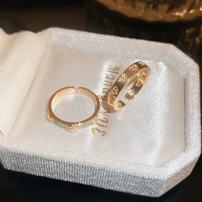 Anillo de apertura de espiga de circonio de vintage medieval anillo de todo fósforo de nicho femenino joyería de alta gama de lujo ligero retro