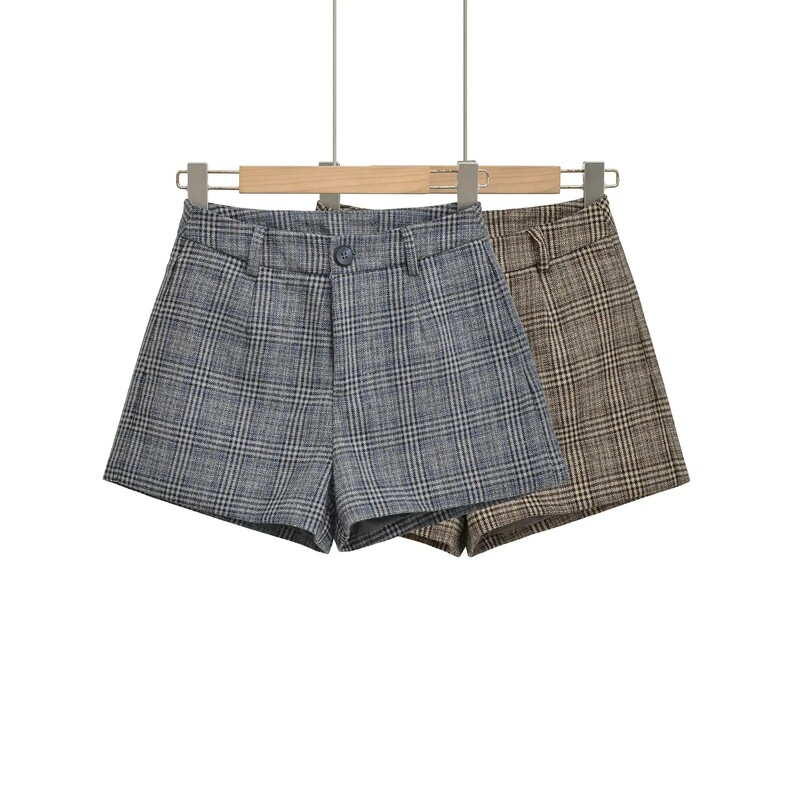 Vintage Plaid Suit Shorts for Women, Spring and Autumn, High-Waisted, Slimming A-Line Hot Pants, Trendy Wide-Leg Boot Shorts Vintage Plaid Suit Shorts for Women, Spring and Autumn, High-Waisted, Slimming A-Line Hot Pants, Trendy Wide-Leg Boot Shorts