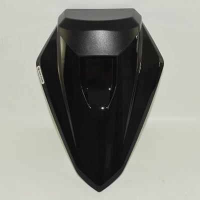 Applicable to Honda CBR1000RR-R SP 20-24 modified motorcycle rear seat cover rear hump rear tail cover (Motorcycle cushion) - bright-black