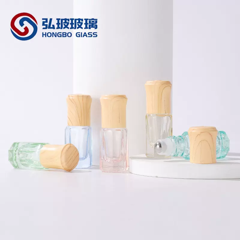 现货3ml滚珠瓶 八角形香水瓶彩色玻璃 配水转印木纹盖小样瓶 弘玻