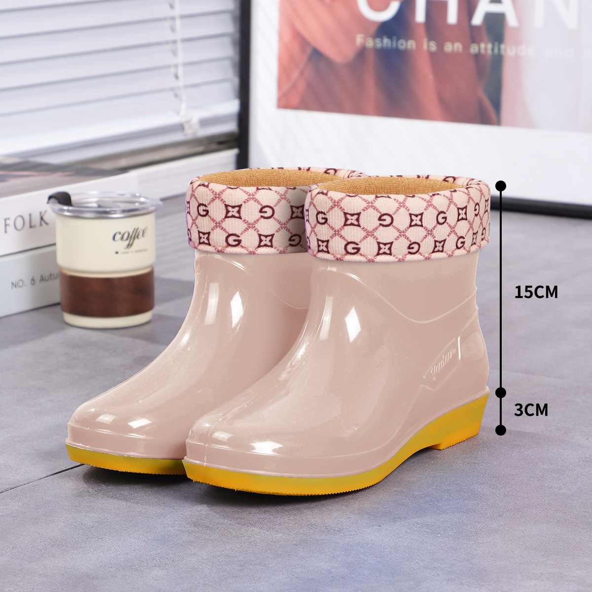 Zapatas de lluvia de mujer, zapatos de agua de alto cilindro, zapatos de goma de protección contra el trabajo, bonitas botas de agua, cocina para adultos