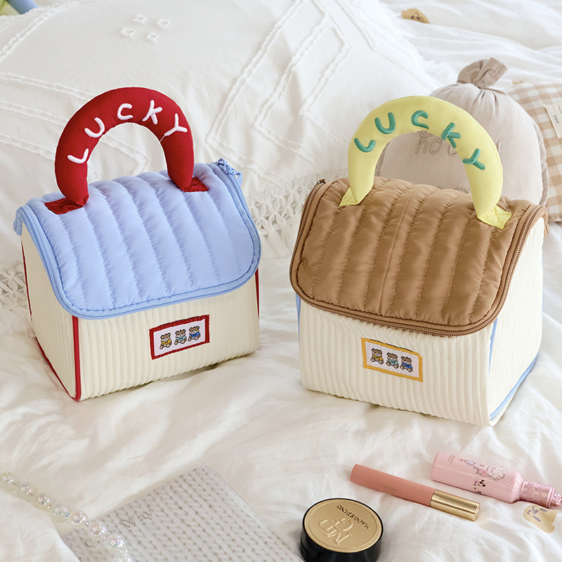 New Cute House Cosmetic Bag Large Capacity Women's High-value Portable Travel Toiletries and Skincare Portable Storage Bag