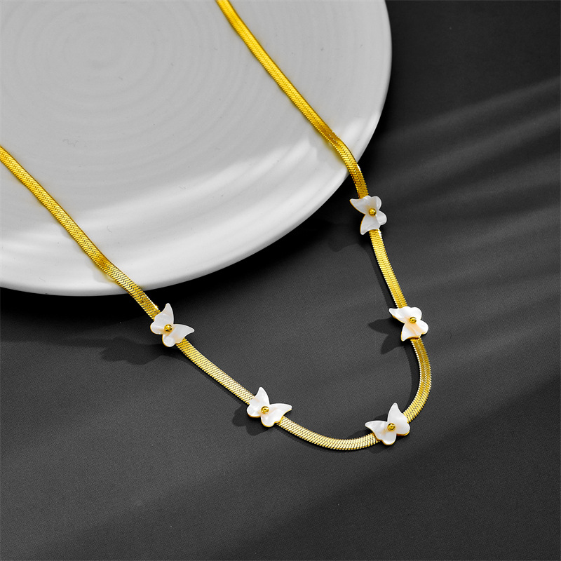 Necklace Classification snake chain Chain Type Elegant Four Leaf Clover Butterfly Daisy Titanium Steel Inlay Shell Necklace