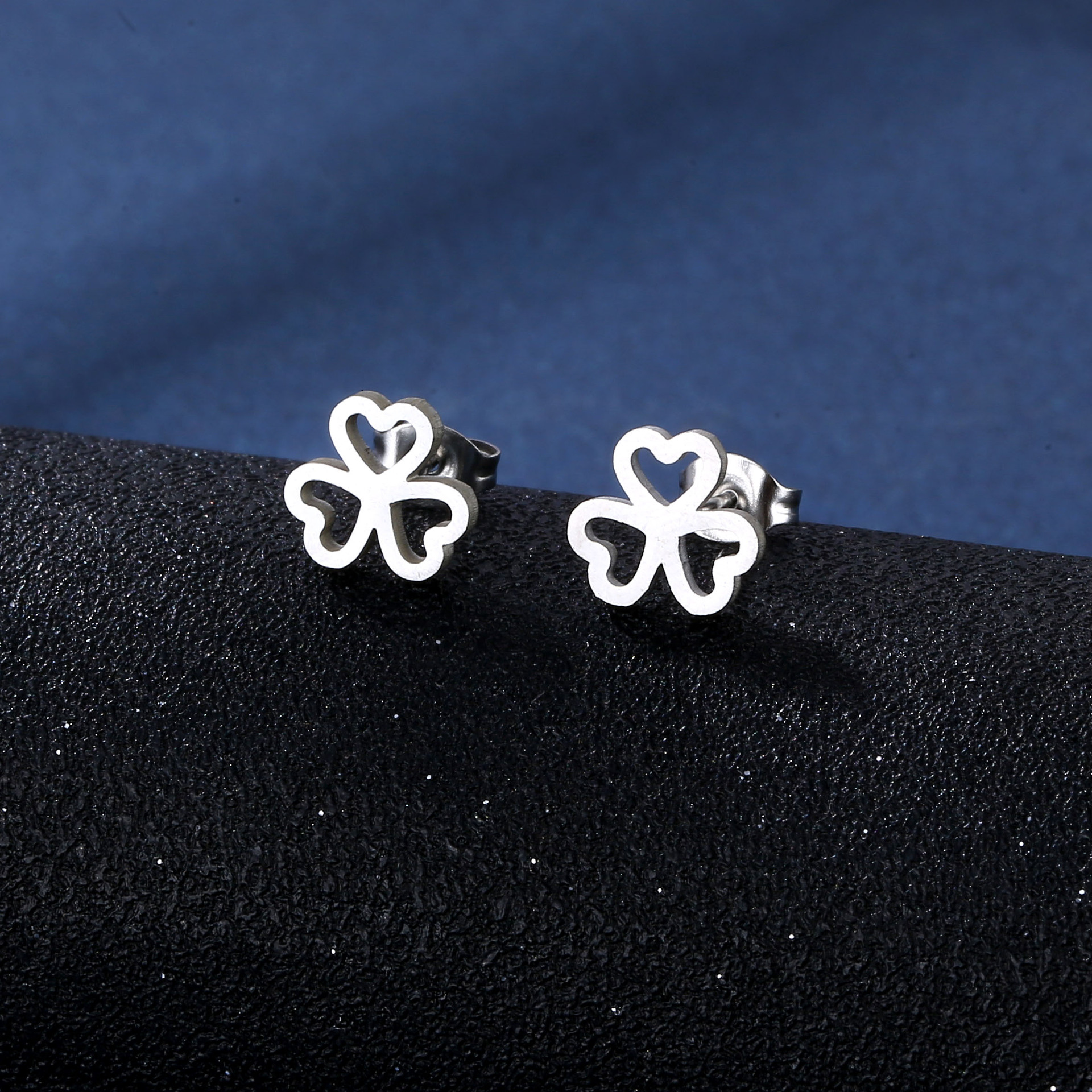 Fashion Clover Stainless Steel Necklace Earrings Set