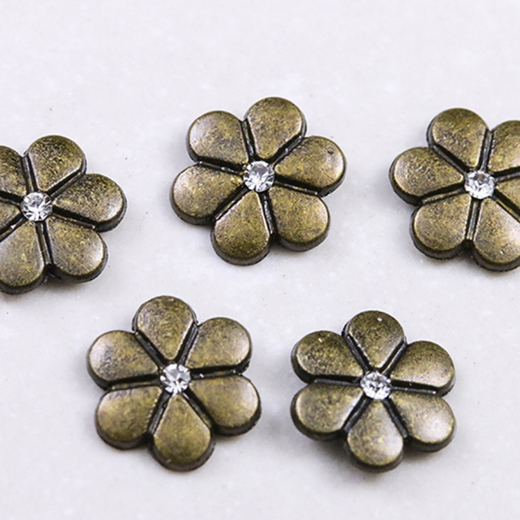 工厂定制六瓣花金属烫片 创意手工艺品合金烫片 服饰箱包装饰品