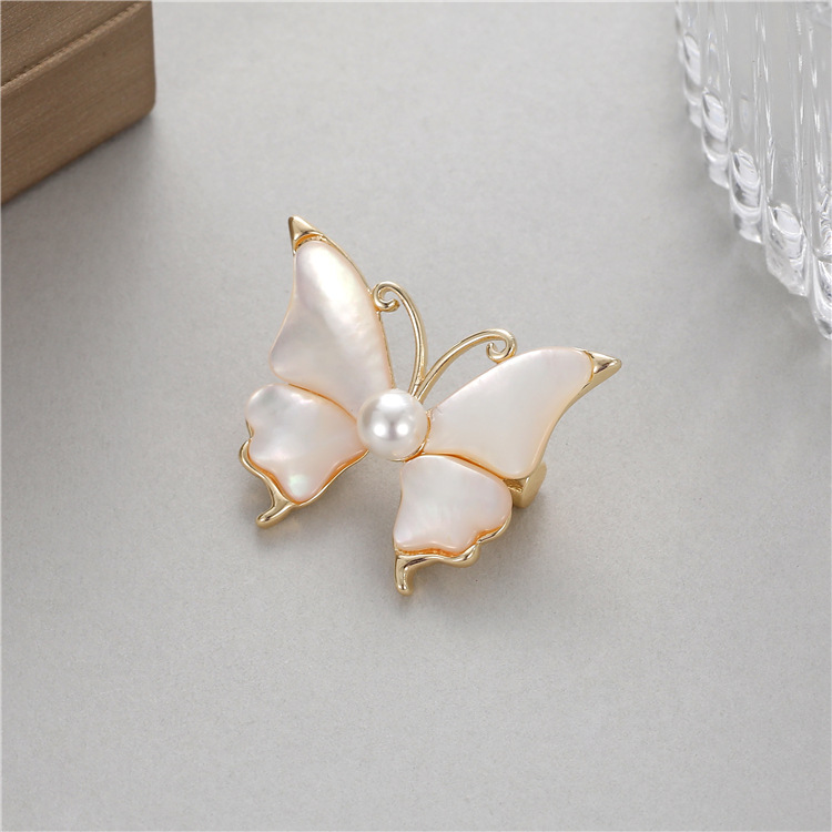 Women'S Gender Inlay Design Elegant Dragonfly Butterfly Copper Inlay Artificial Pearls Rhinestones Shell Women's Brooches