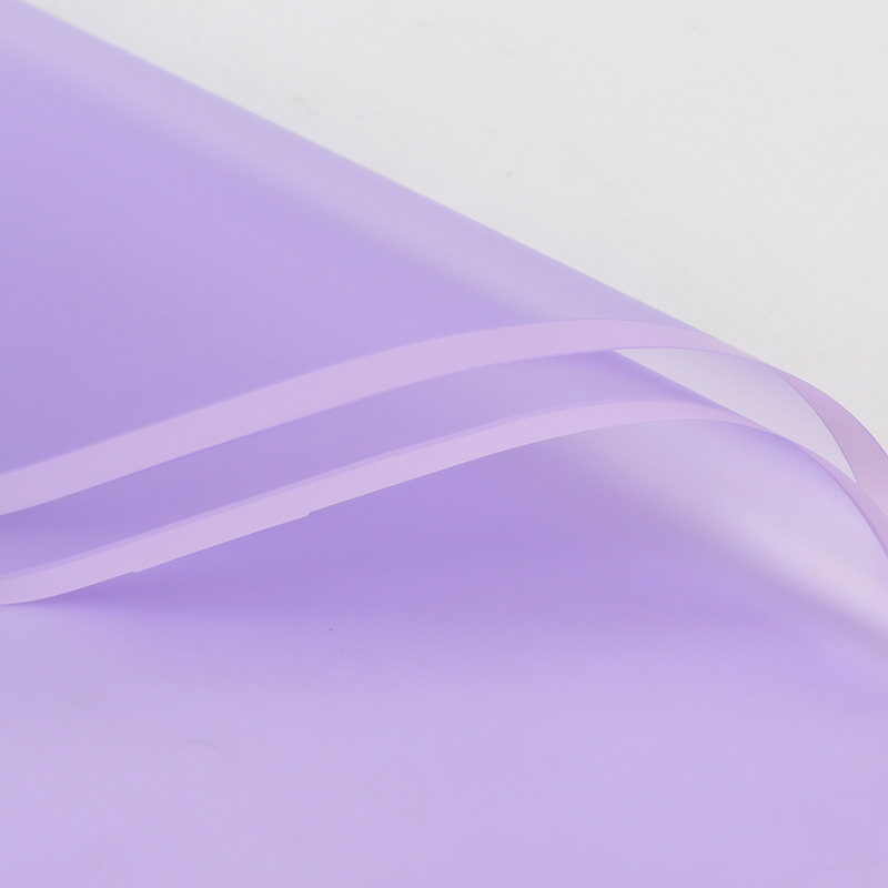 Película de gelatina de Mulan al por mayor Papel de embalaje de flores impermeable Ramo de flores Material de embalaje de regalo Papel Florería Papel de flores